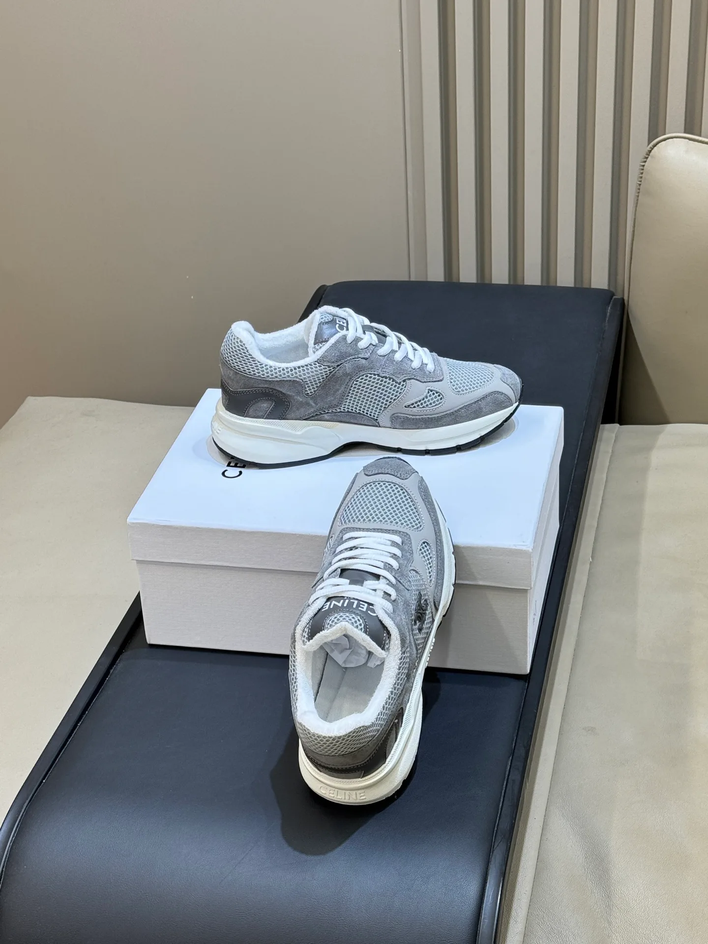 Women's Sneakers CELINE 18073254