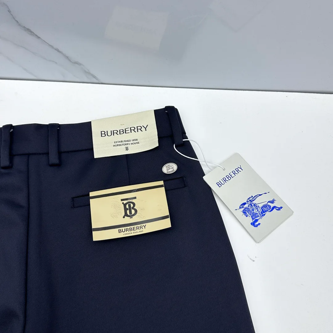 Men's Trousers BURBERRY 18246804