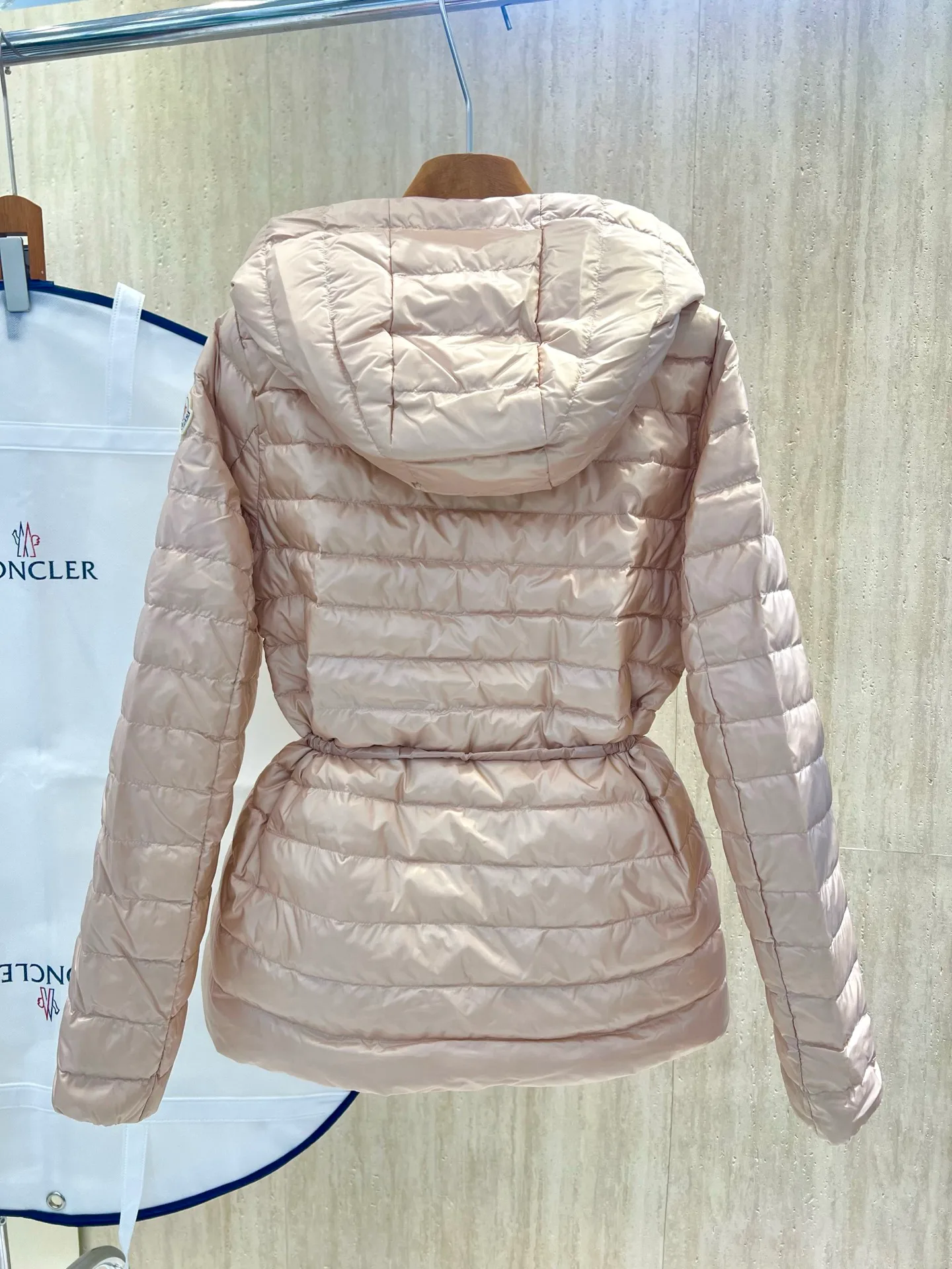 Men's Jackets And Down Jackets MONCLER 18330313