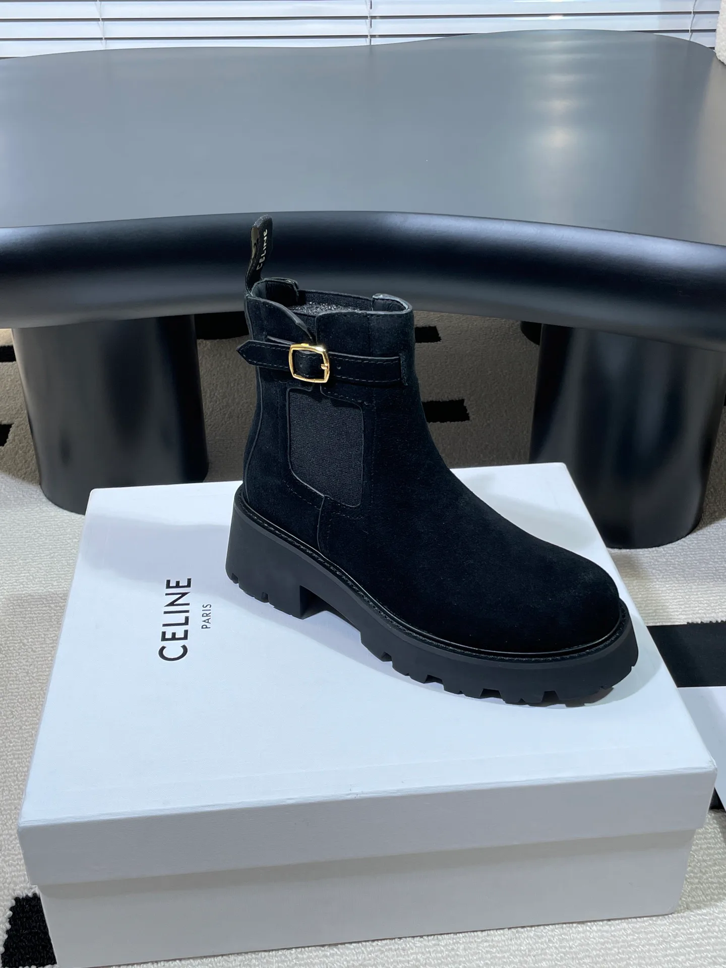 Women's Ankle Boots CELINE 18041593