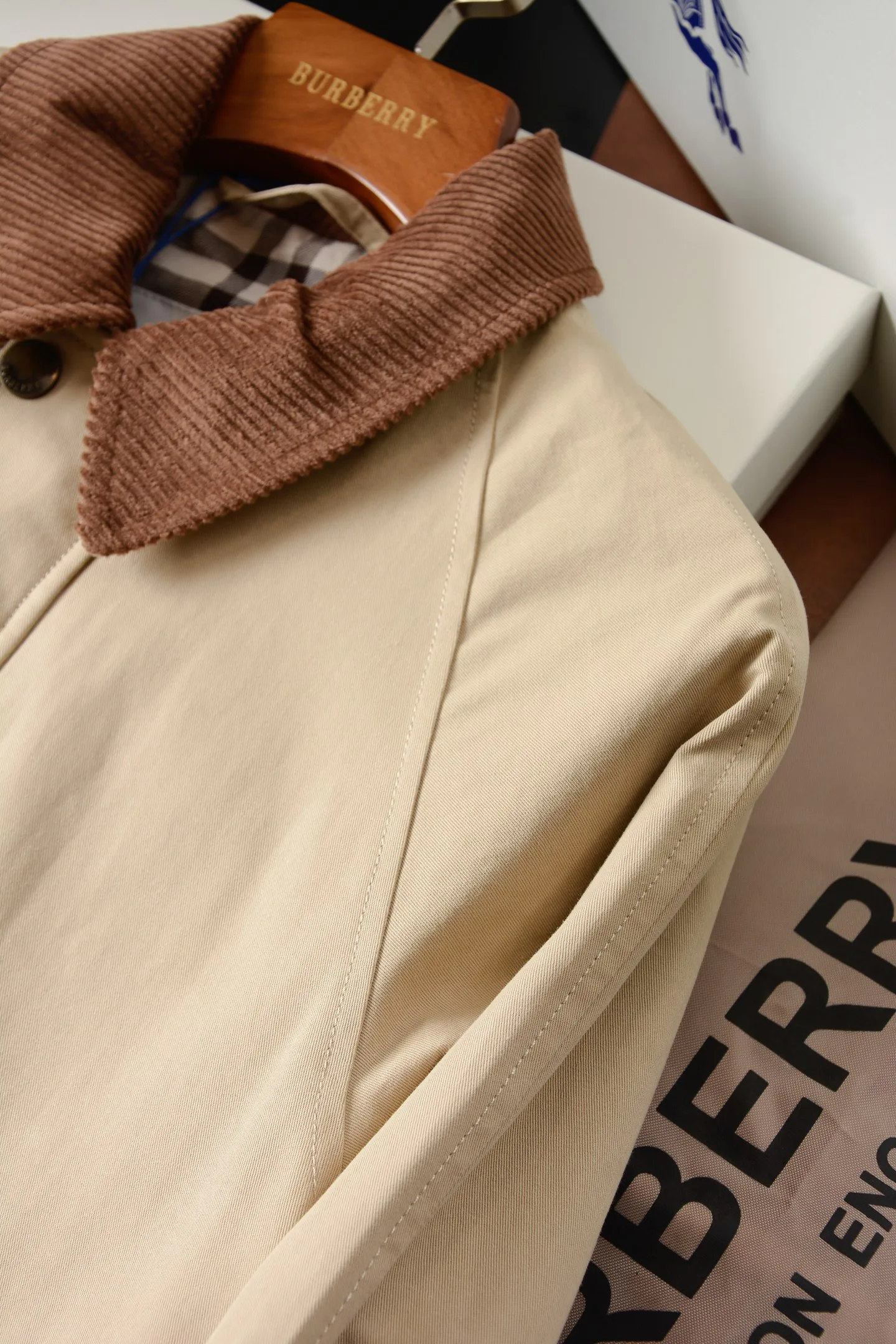 Women's Trench Coats BURBERRY 17906711