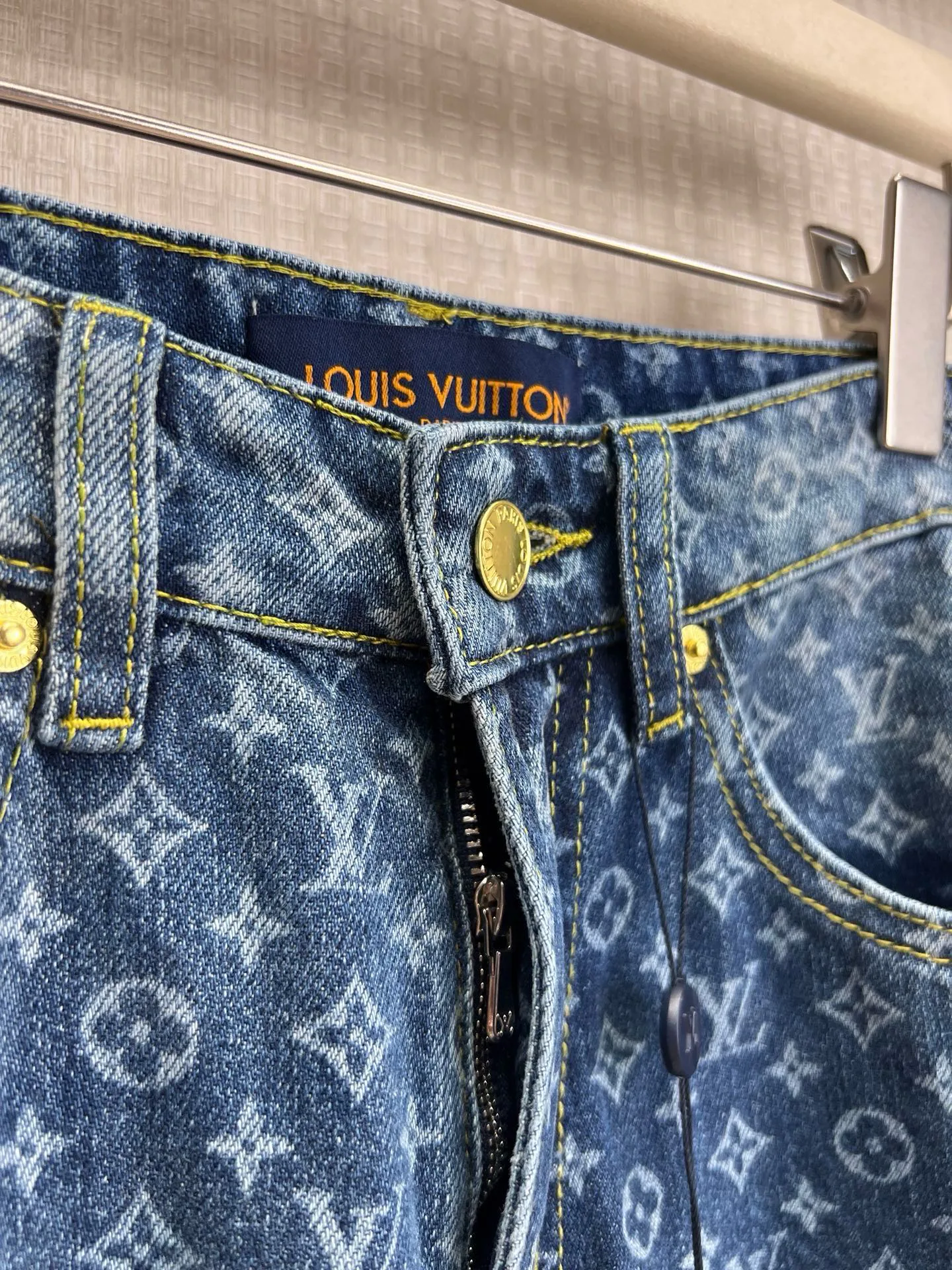 Women's Jeans LOUIS VUITTON 17513550