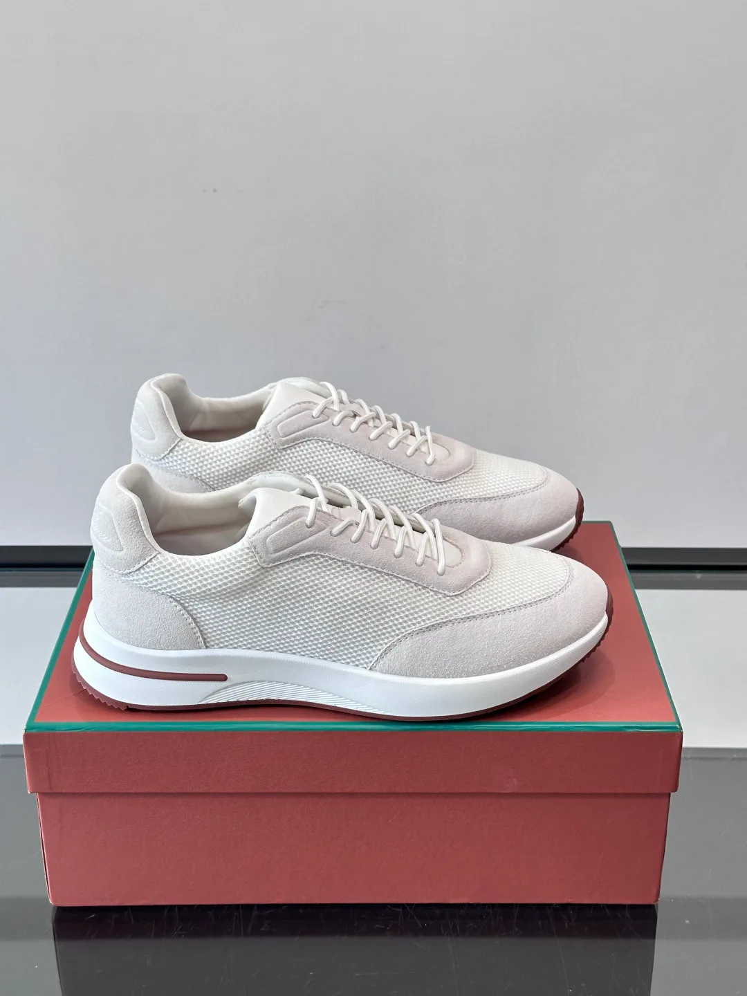 Men's Sneakers LORO PIANA 17730627