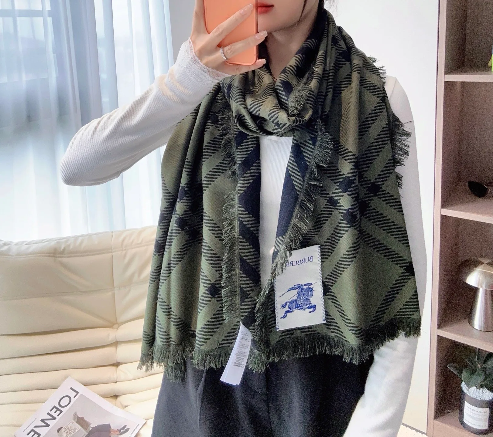 Scarves BURBERRY 18401209