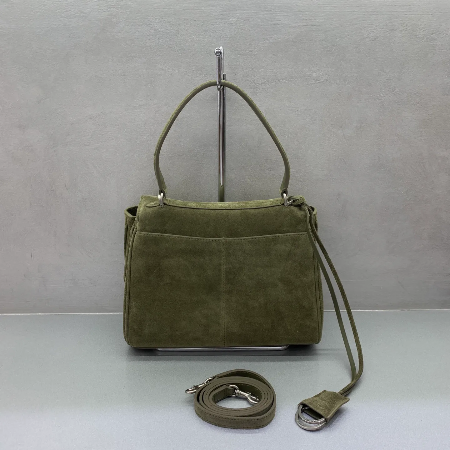 Women's Classic Handbags BALENCIAGA 18410420