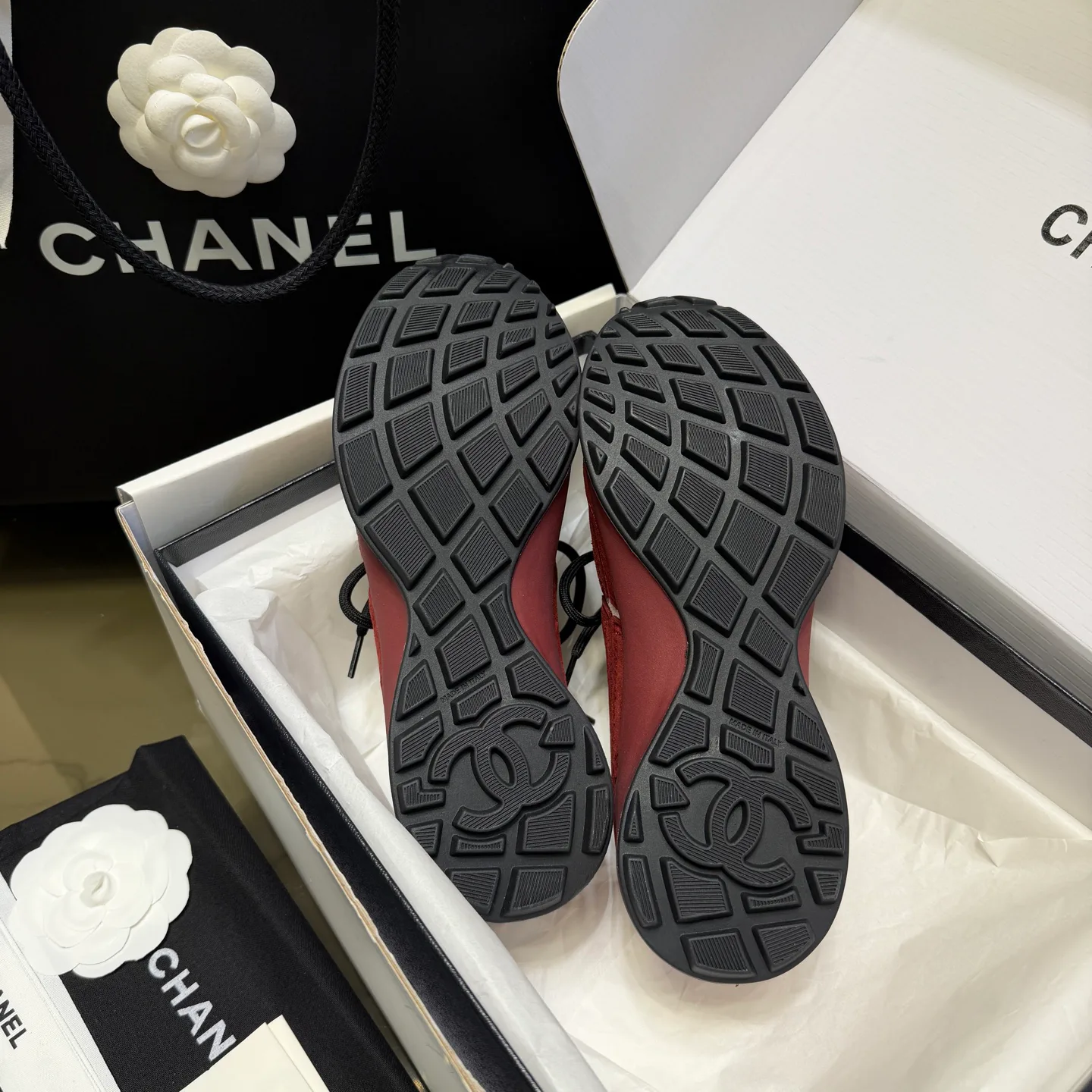 Women's Sneakers CHANEL 17877257