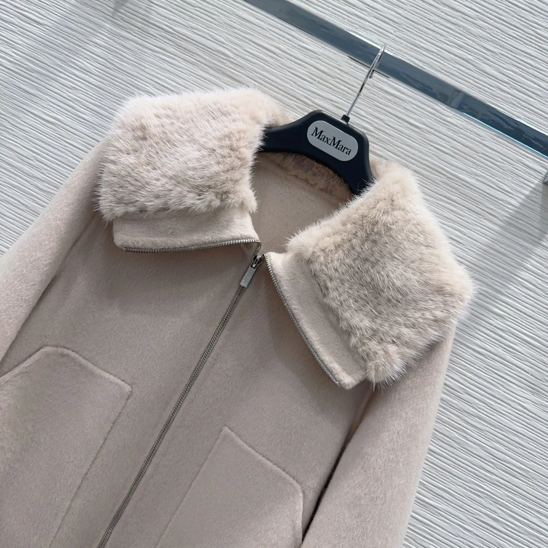 Women's Coats MAX MARA 18456296
