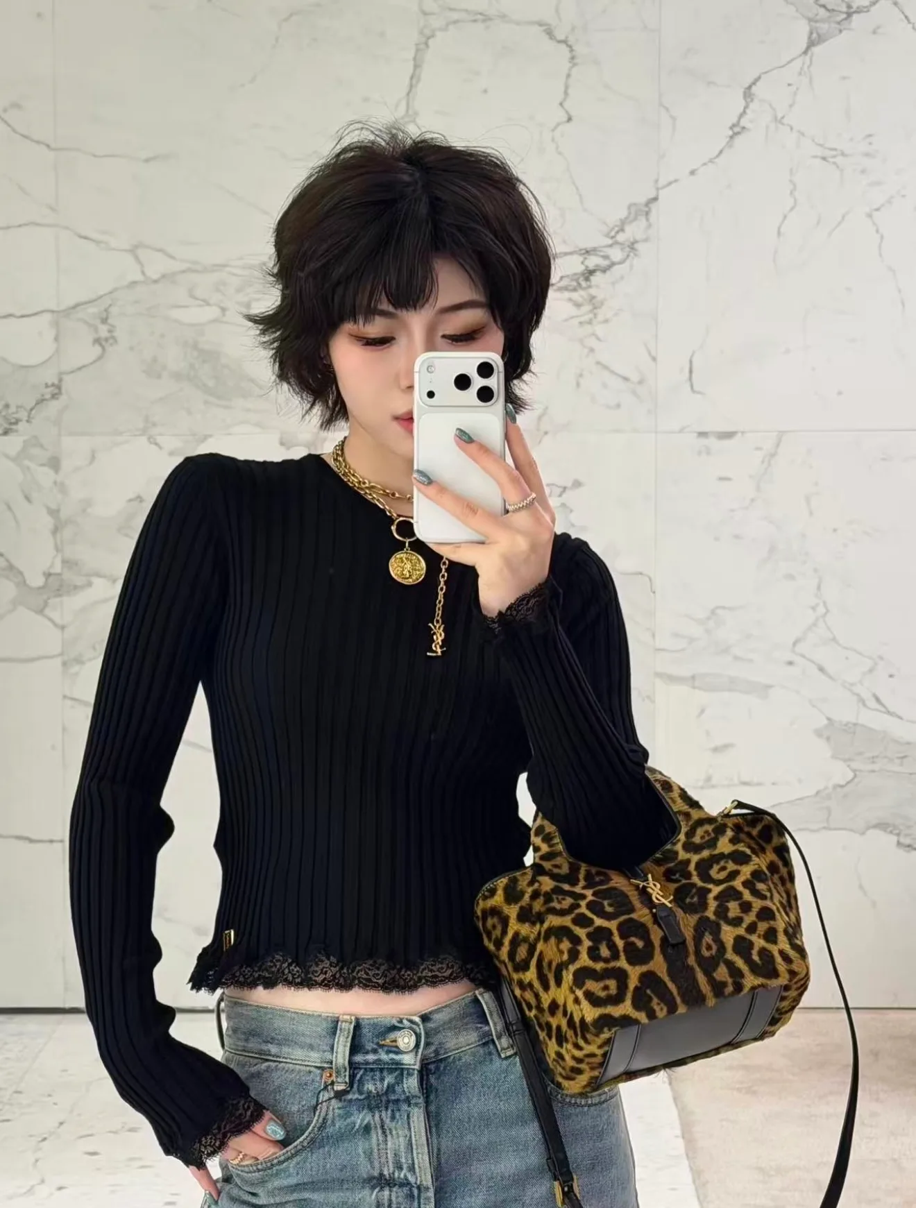 Women's Jumpers And Sweaters SAINT LAURENT 17941206