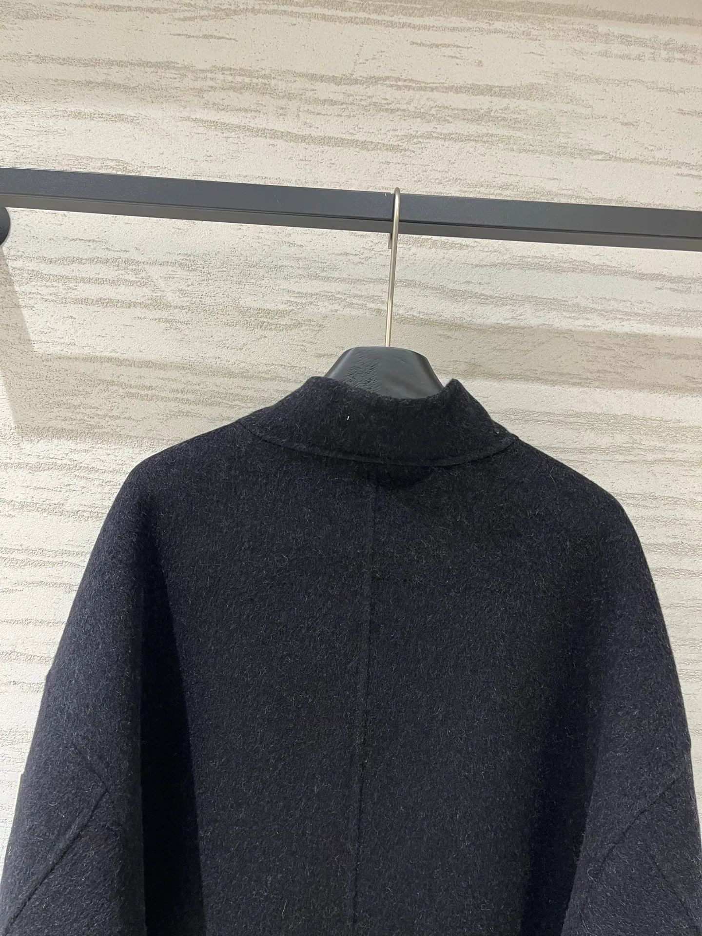 Women's Jackets And Down Jackets JACQUEMUS 18533345