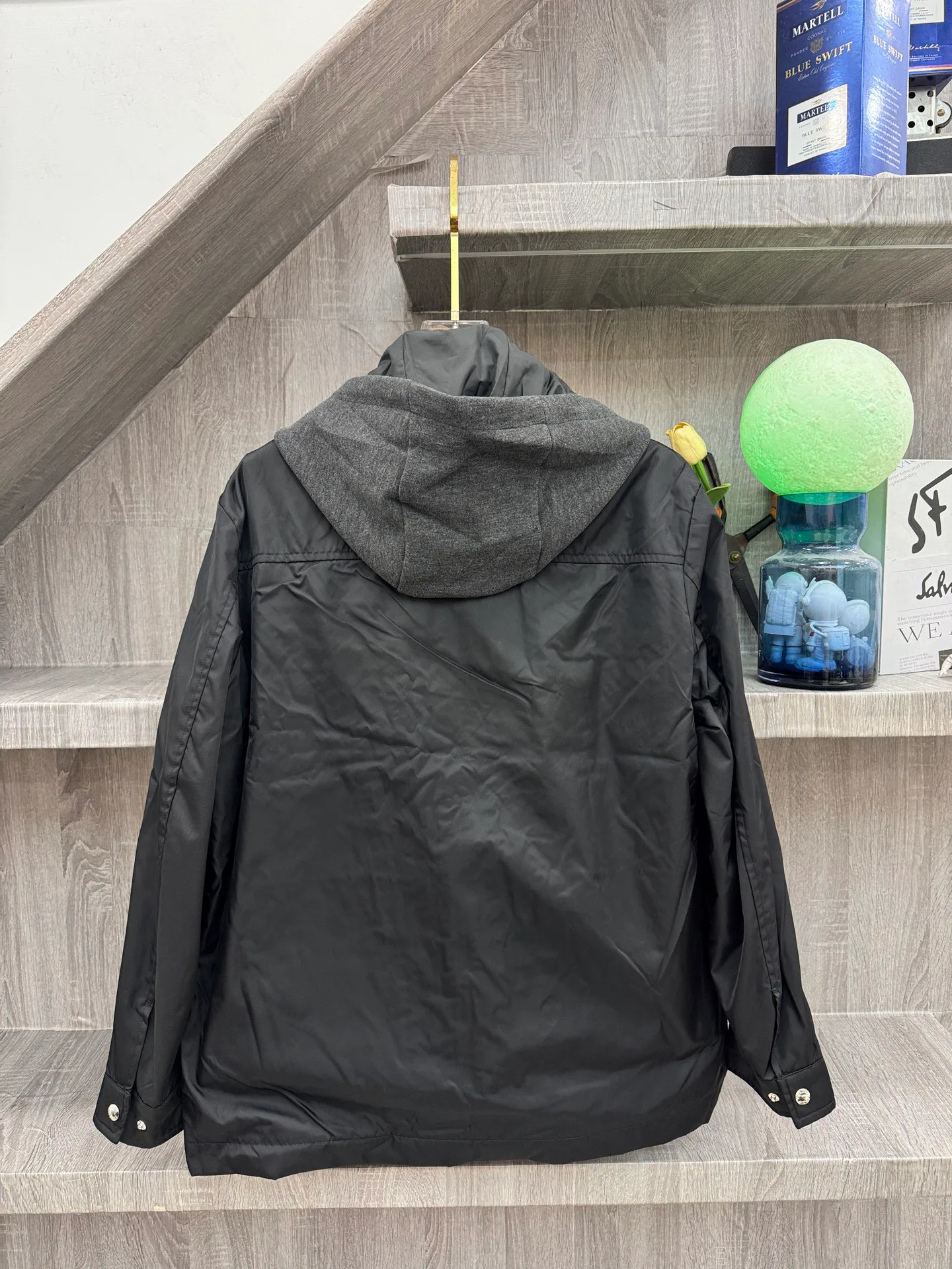 Men's Jackets And Down Jackets PRADA 18206157
