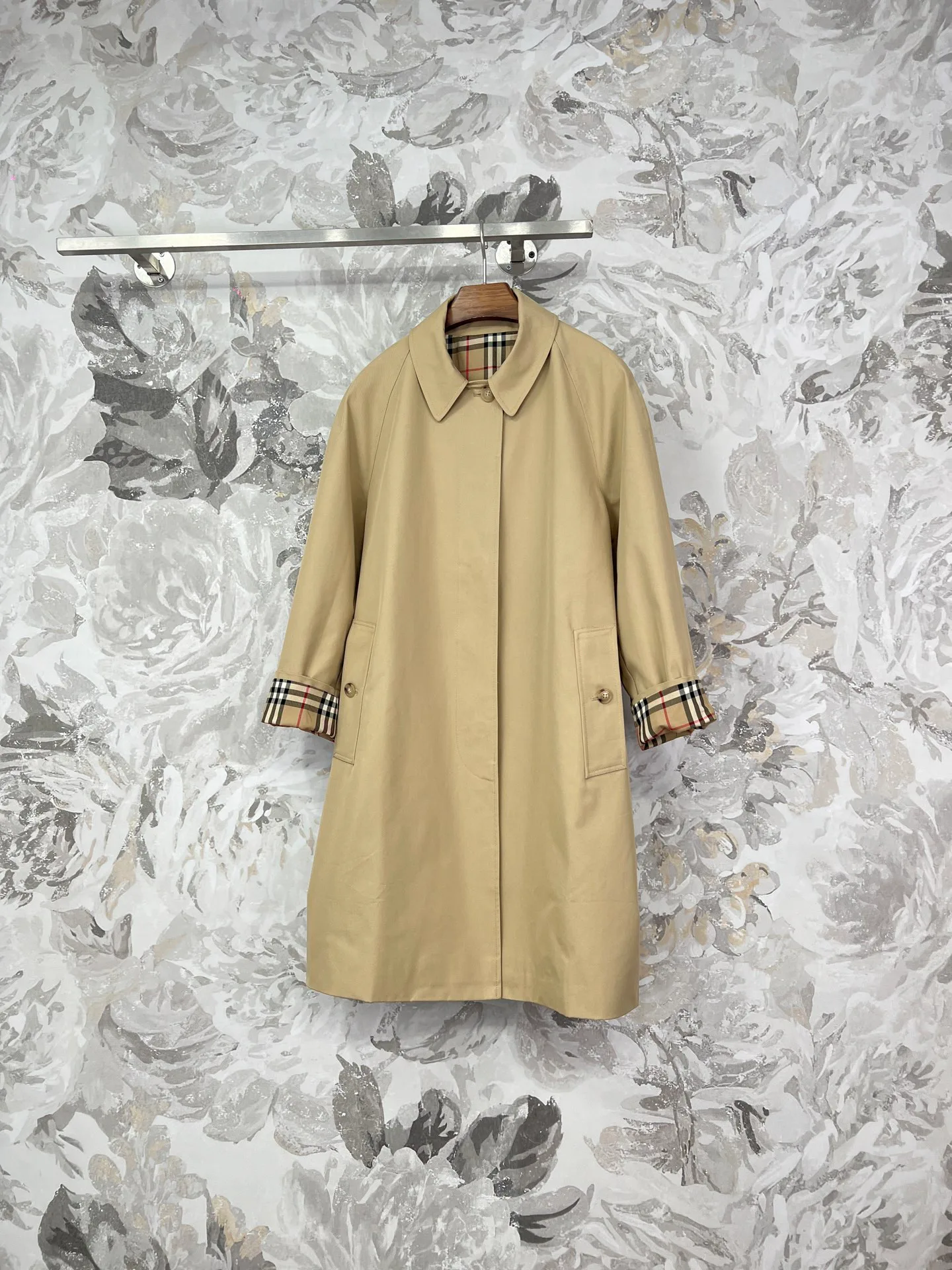 Women's Trench Coats BURBERRY 18428627
