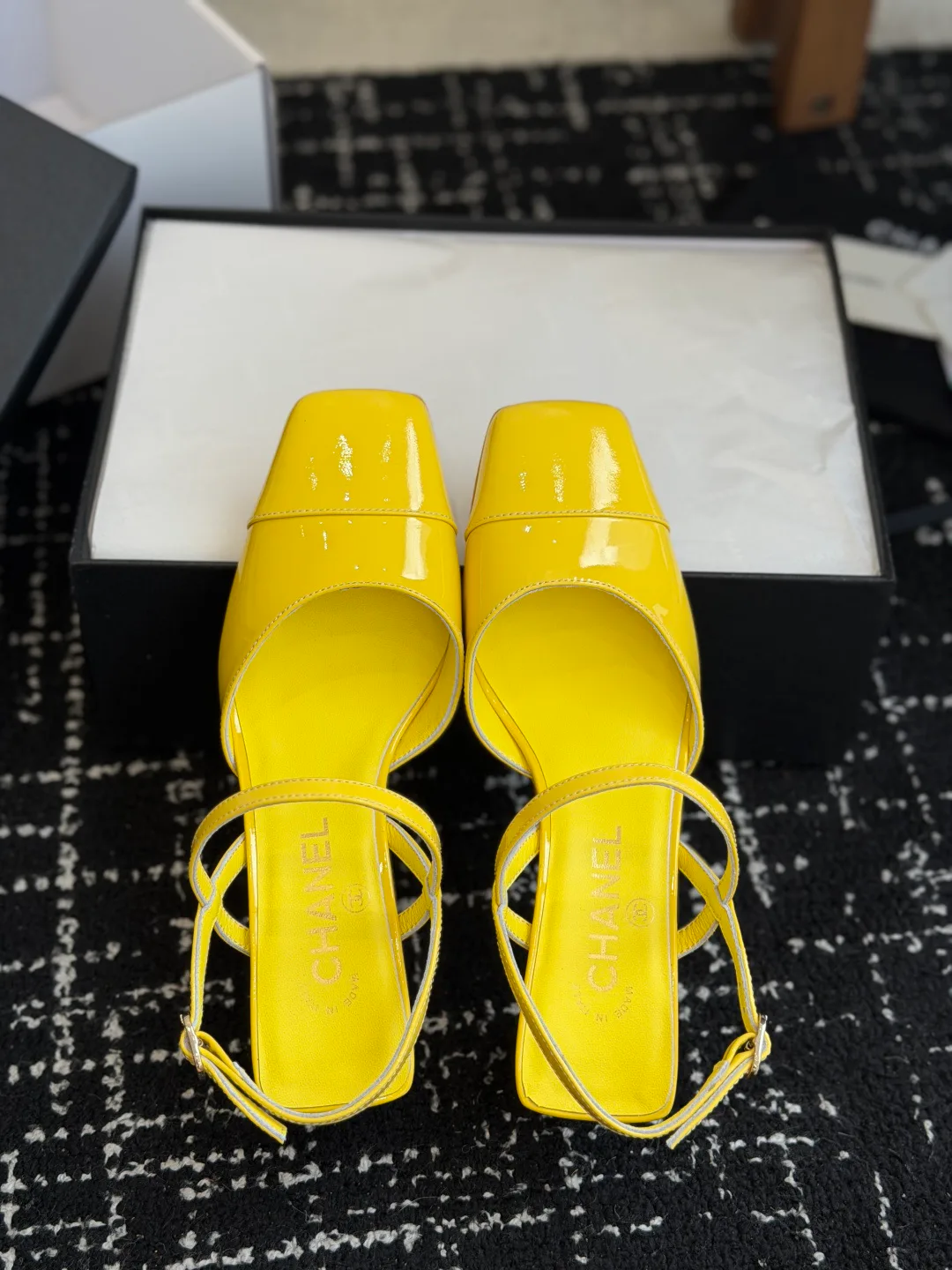 Women's Open-Toe Sandals CHANEL 17375247