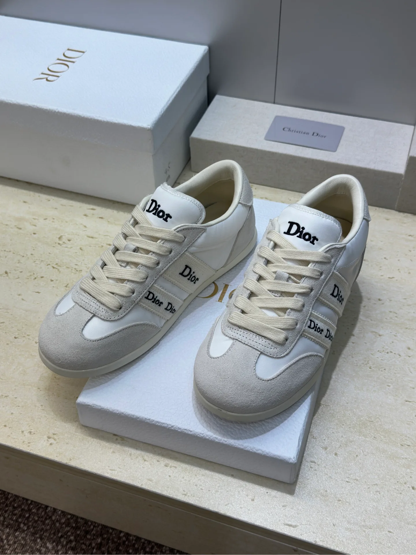 Women's Sneakers CHRISTIAN DIOR 17612352
