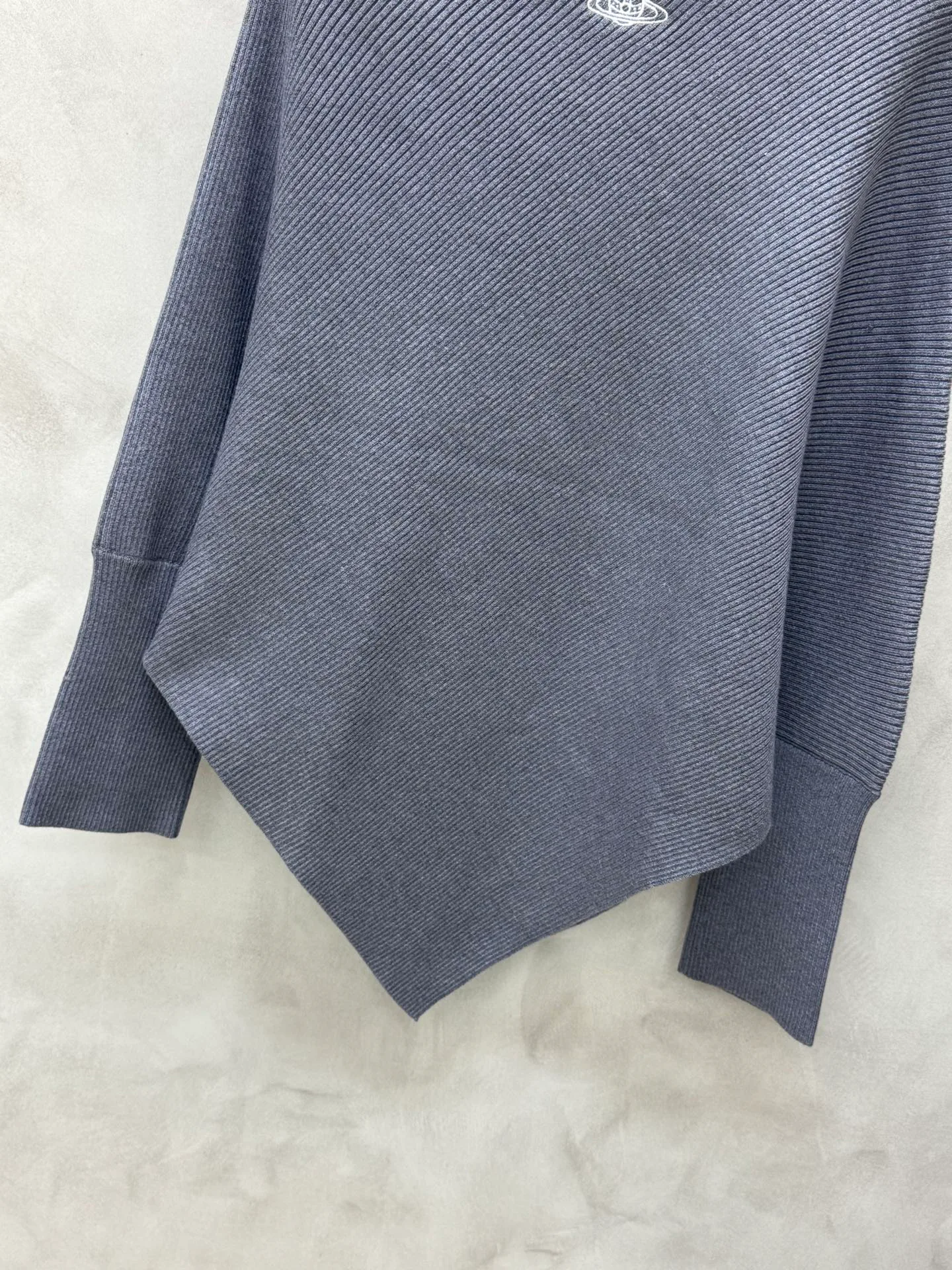 Women's Jumpers And Sweaters VIVIENNE WESTWOOD 18028221