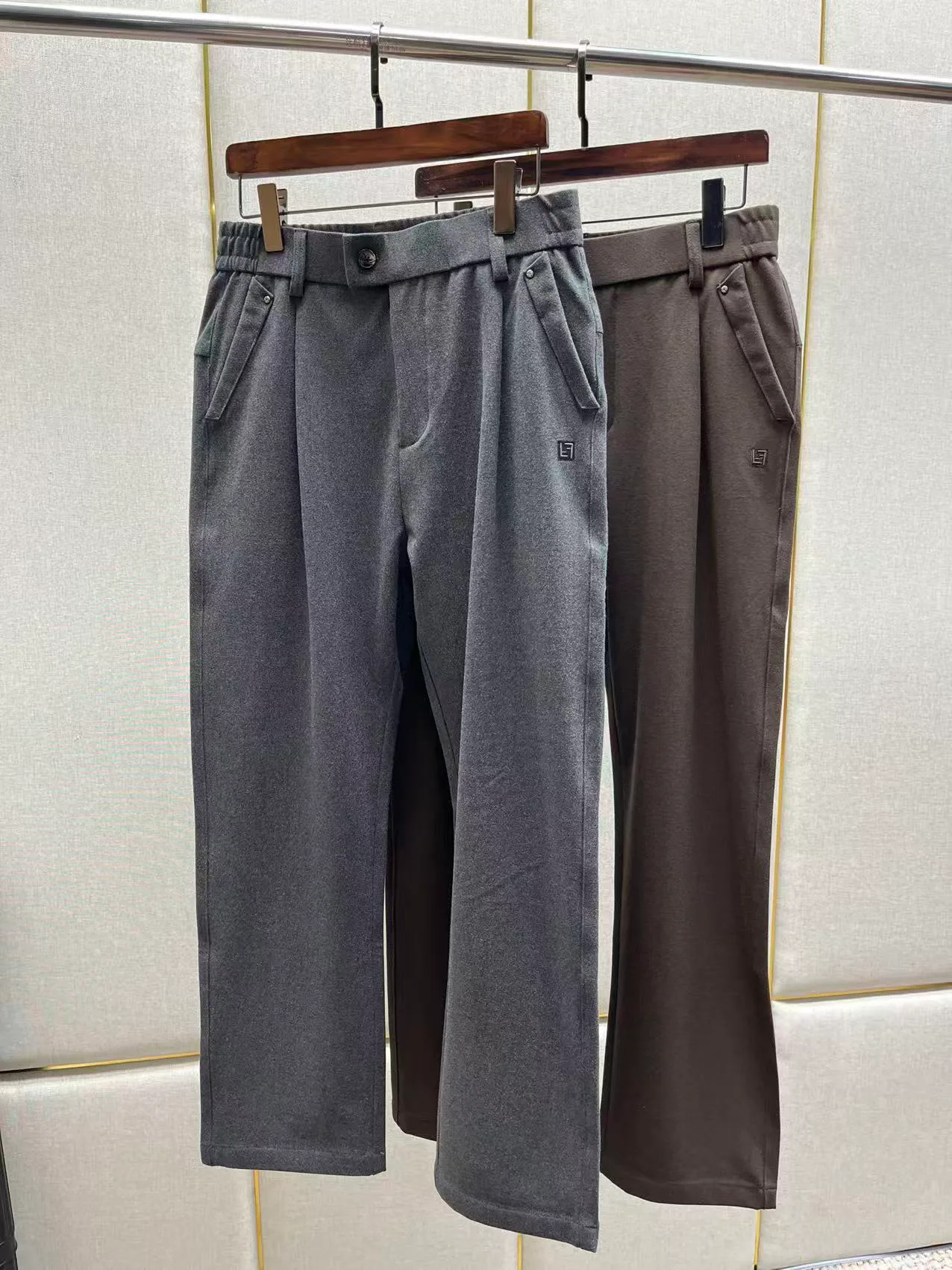 Men's Trousers FENDI 18315584