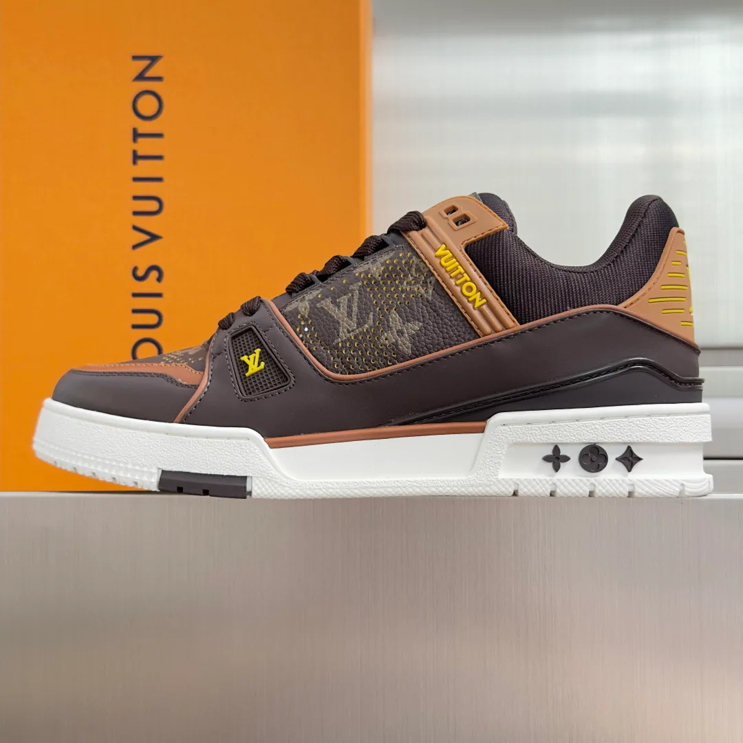 Men's Sneakers LOUIS VUITTON 17772027