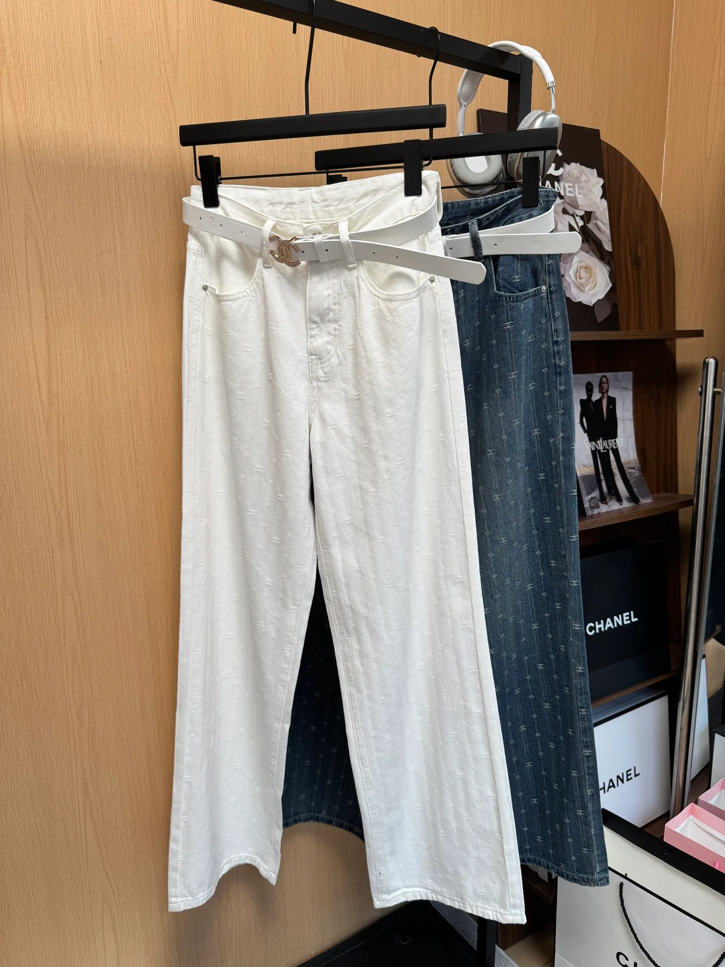 Women's Jeans CHANEL 18138528