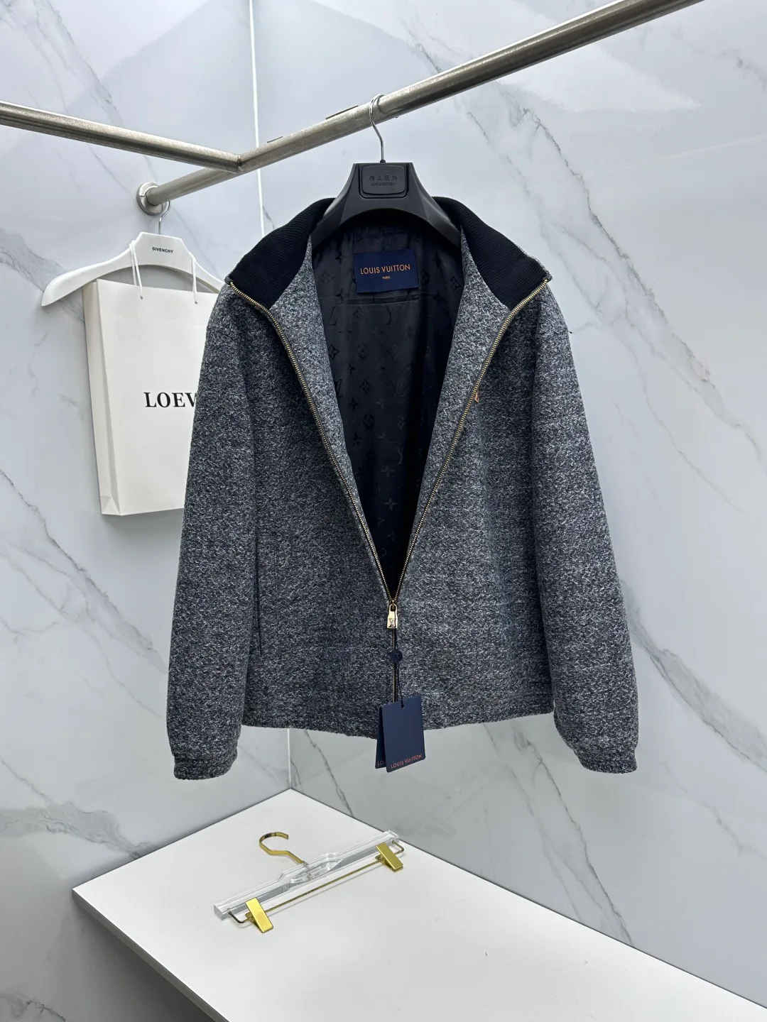 Men's Jackets And Down Jackets LOUIS VUITTON 18246862