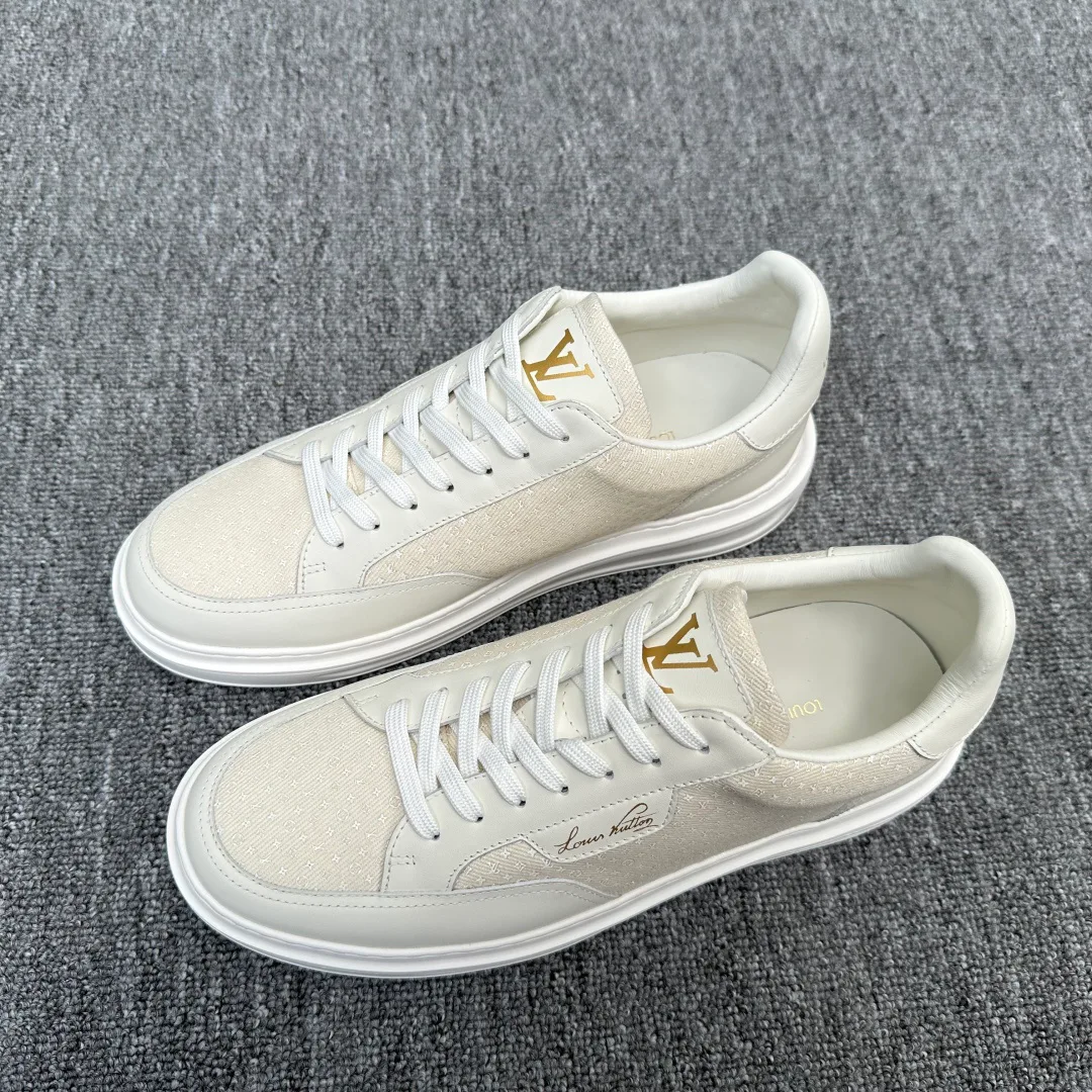 Men's Sneakers LOUIS VUITTON 18076077