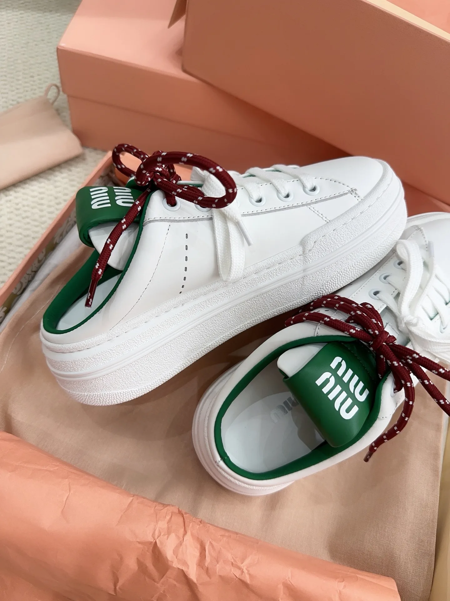 Women's Sneakers MIU MIU 18041152