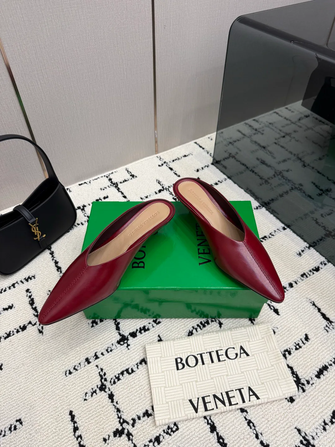 Women's Mules And Clogs BOTTEGA VENETA 18135181