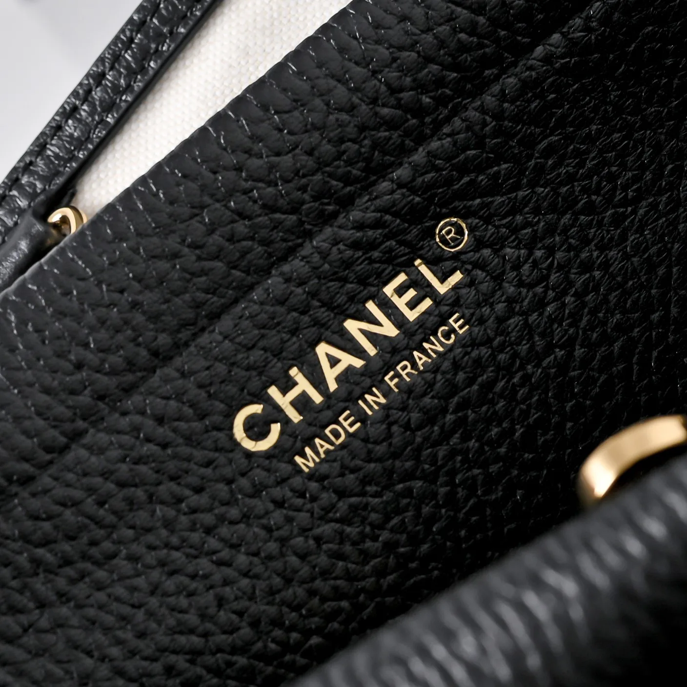 Women's Classic Handbags CHANEL 18147805