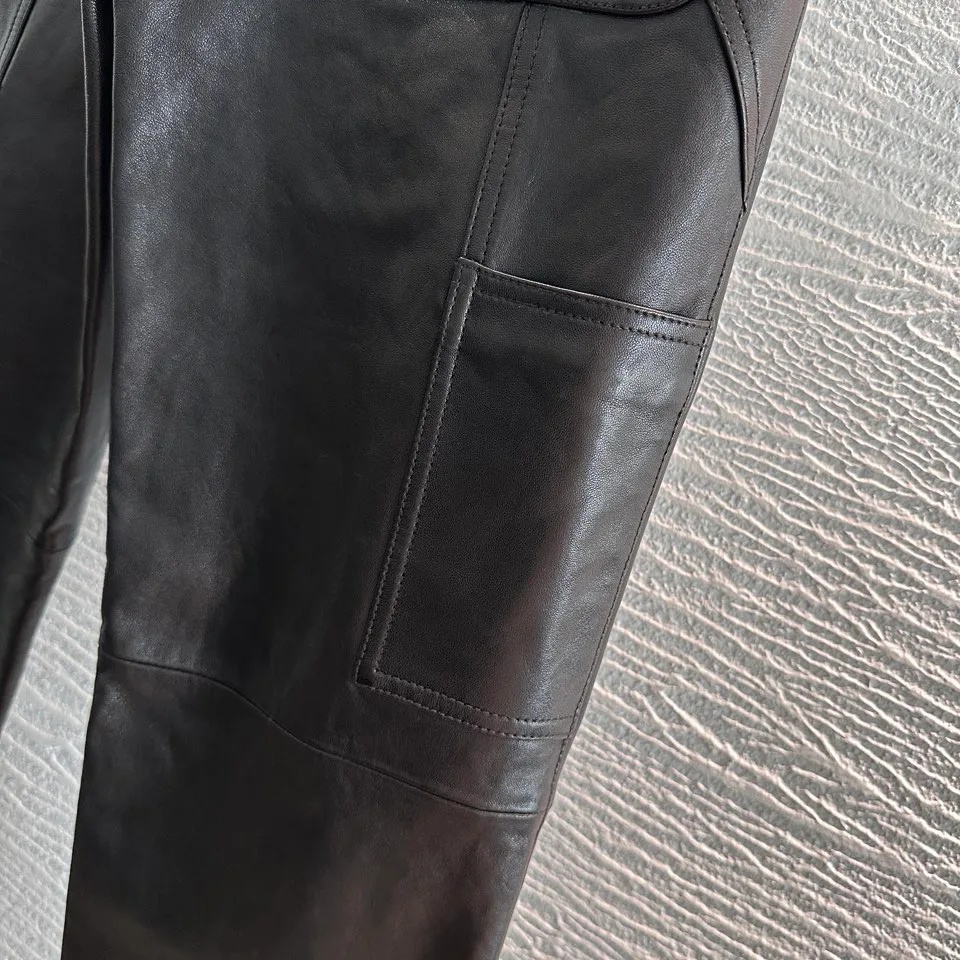 Women's Trousers CHANEL 17845051