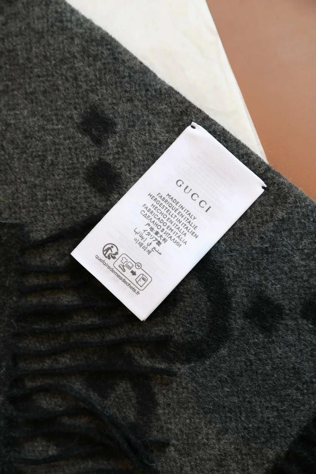 Scarves GUCCI 18265971