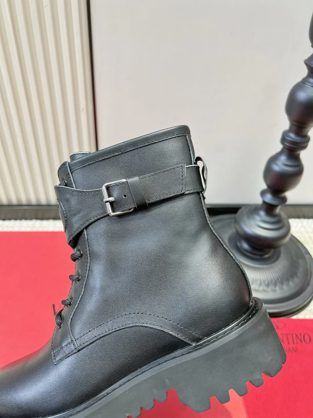 Women's Ankle Boots VALENTINO 17869528