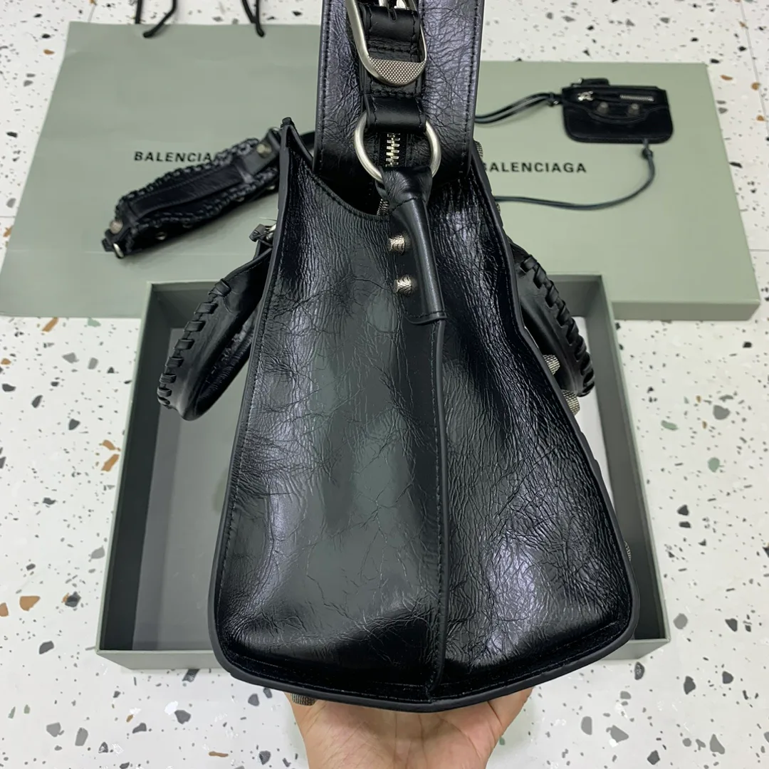Women's Classic Handbags BALENCIAGA 17801582