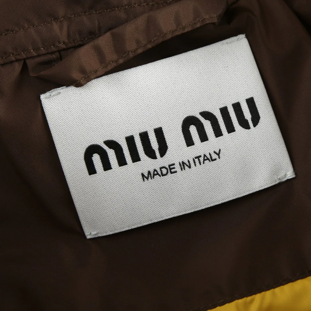 Women's Jackets And Down Jackets MIU MIU 18022482