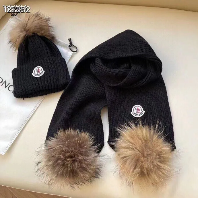 Hats MONCLER 18078326