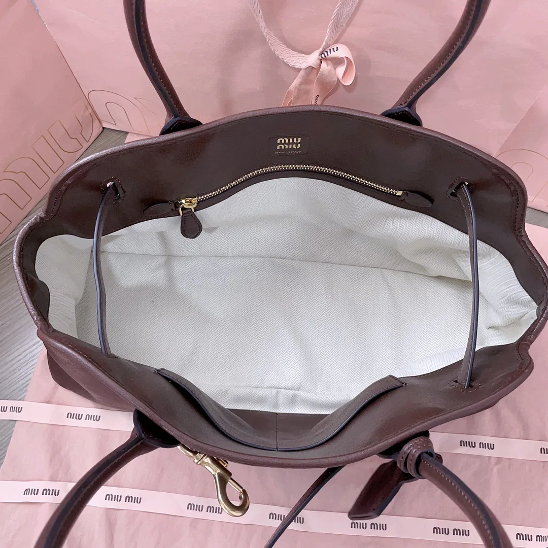 Women's Classic Handbags MIU MIU 18004736
