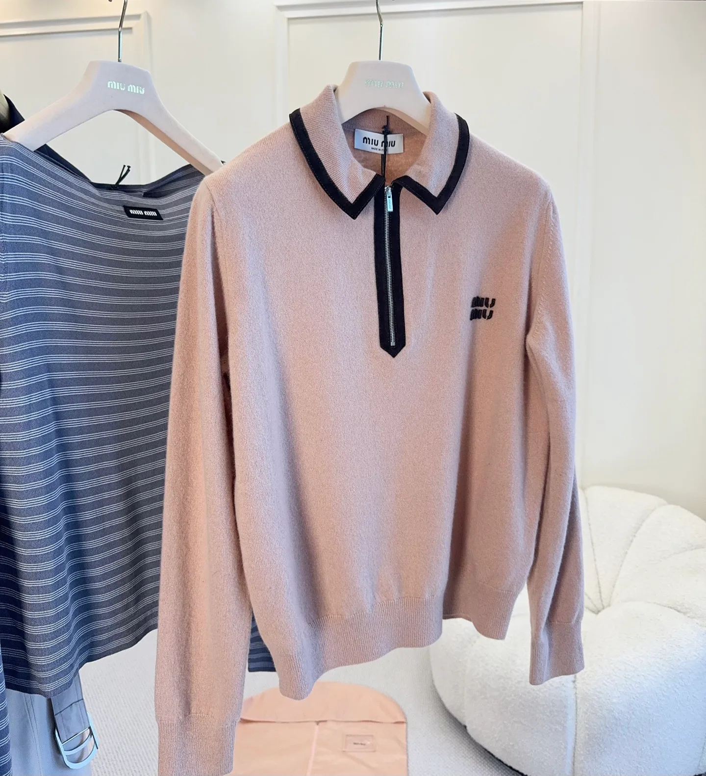 Women's Jumpers And Sweaters MIU MIU 18417048
