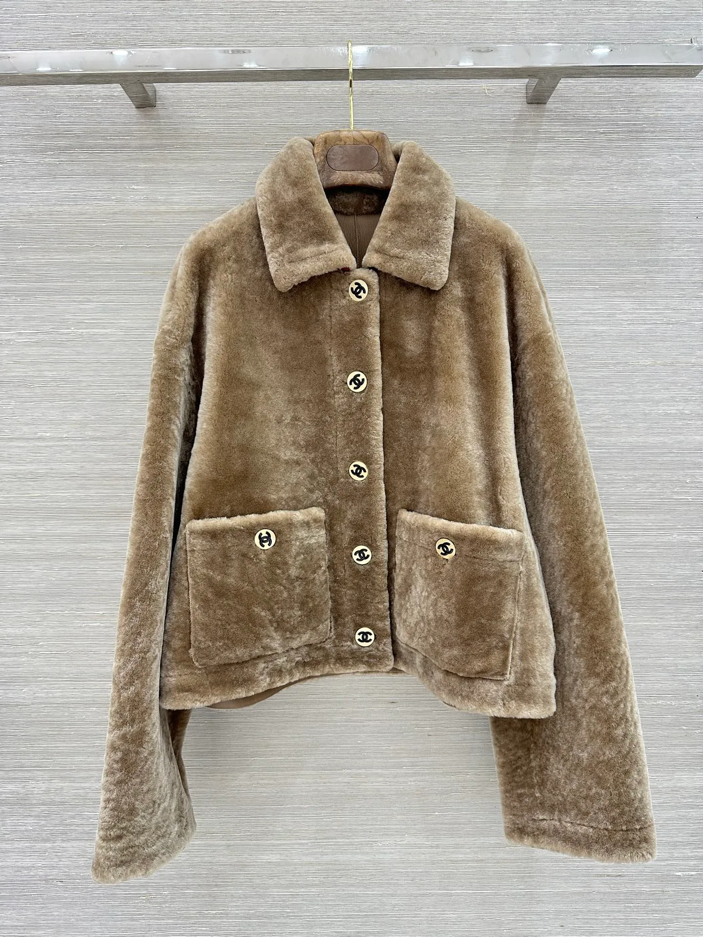 Women's Leather Jackets And Sheepskin Coats CHANEL 18230384