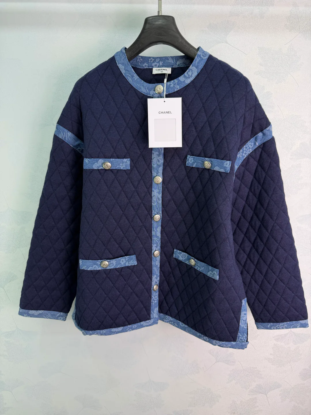 Women's Jackets And Down Jackets CHANEL 18363007