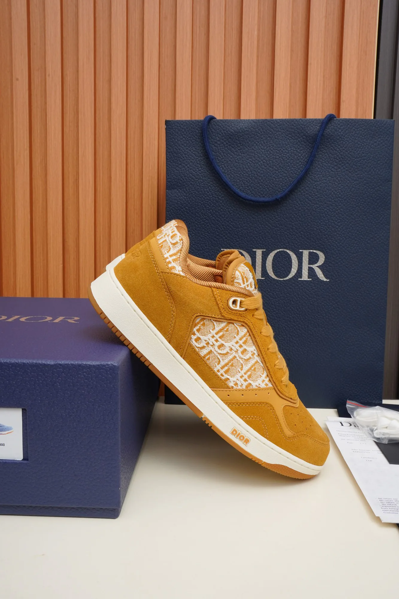 Women's Sneakers CHRISTIAN DIOR 17088367