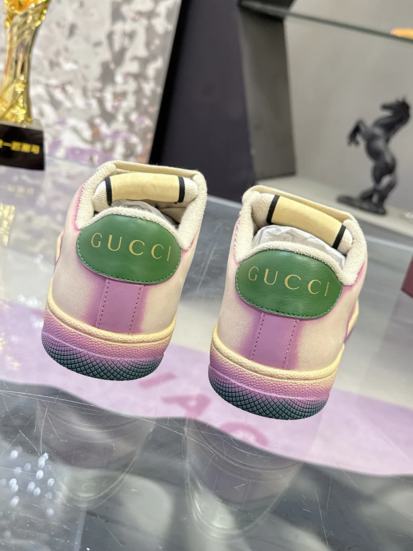 Women's Sneakers GUCCI 17530443