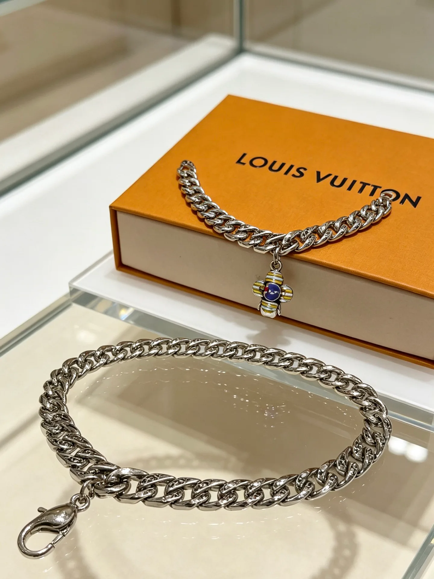 Jewelry LOUIS VUITTON 18458380