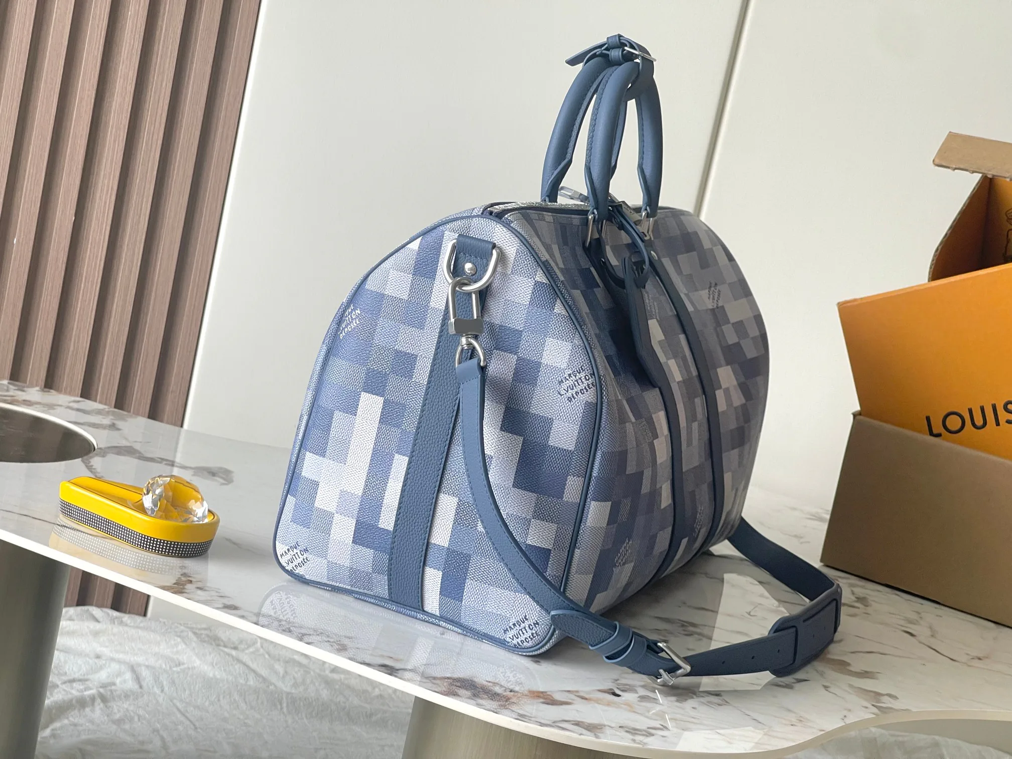 Women's Travel Bags LOUIS VUITTON 17979937
