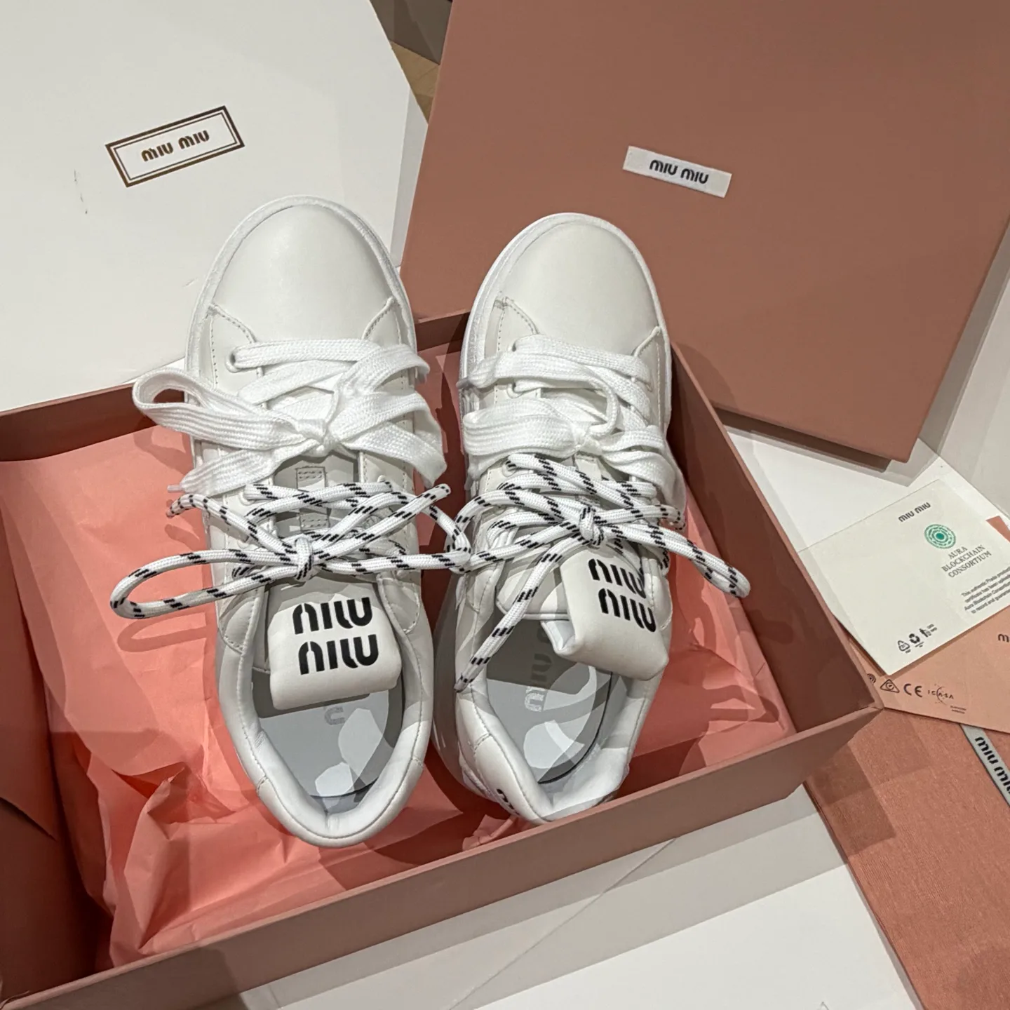 Women's Sneakers MIU MIU 18121455