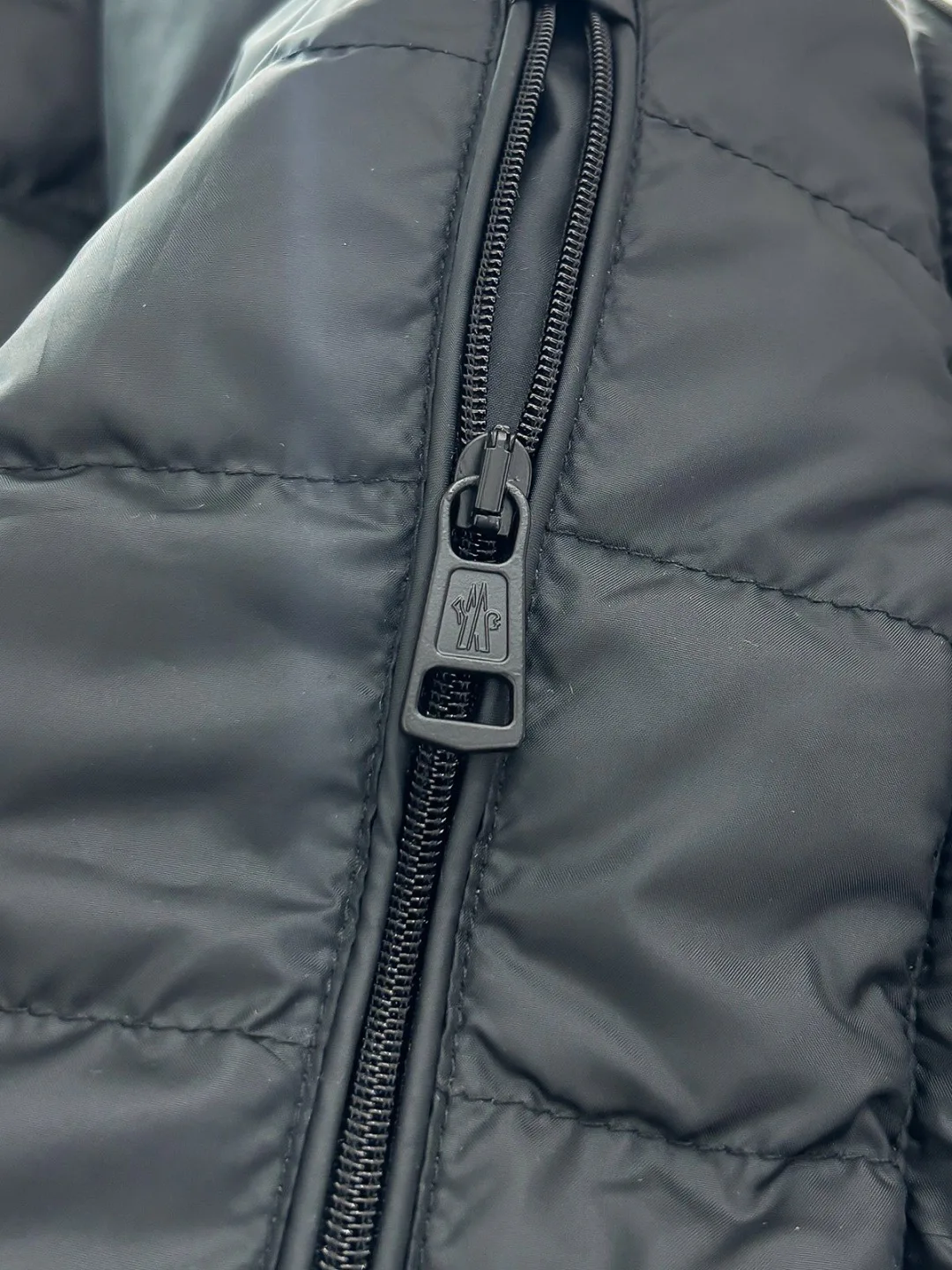 Куртки И Пуховики Мужские Moncler 18596615