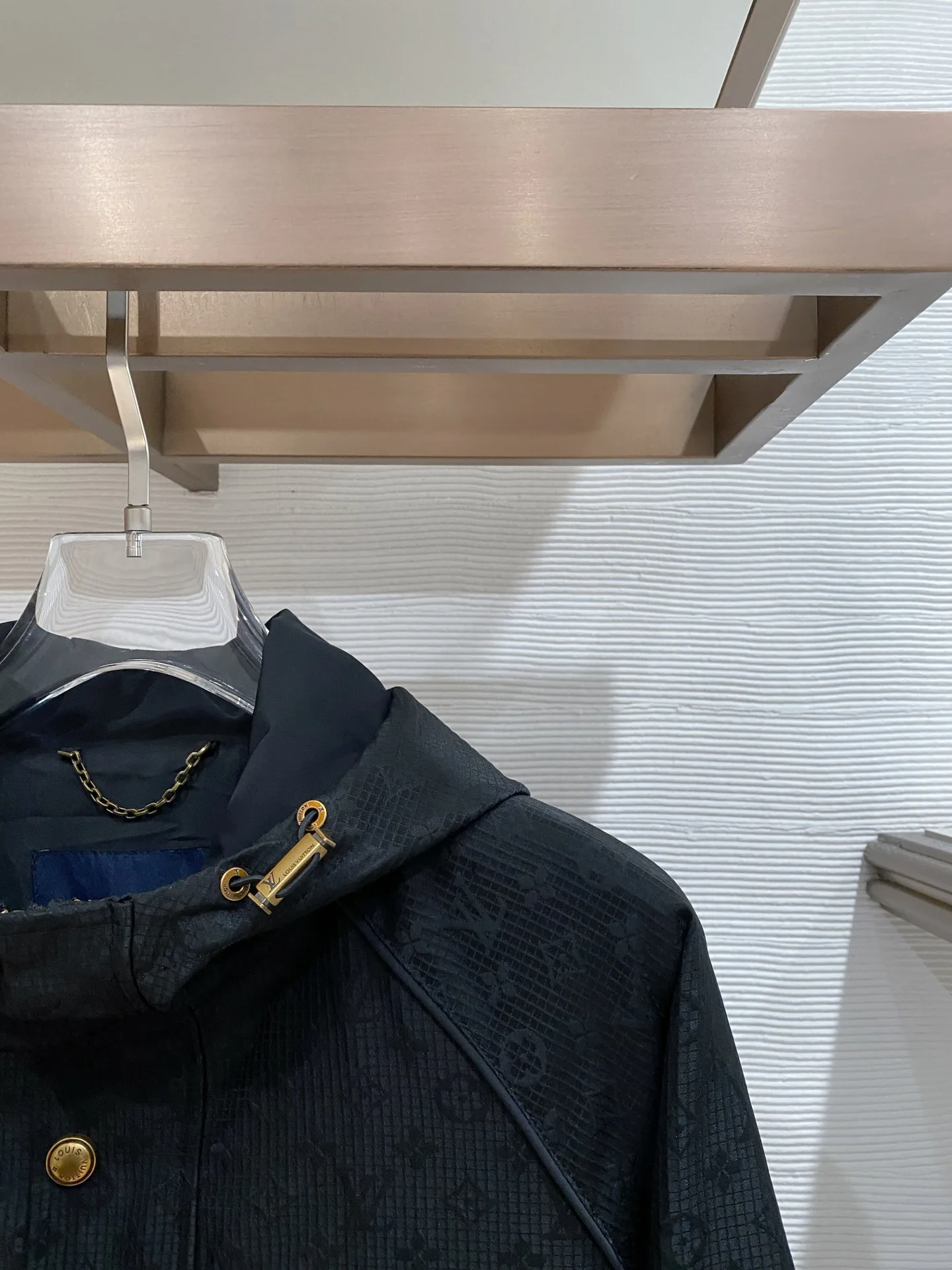 Men's Jackets And Down Jackets LOUIS VUITTON 18140559