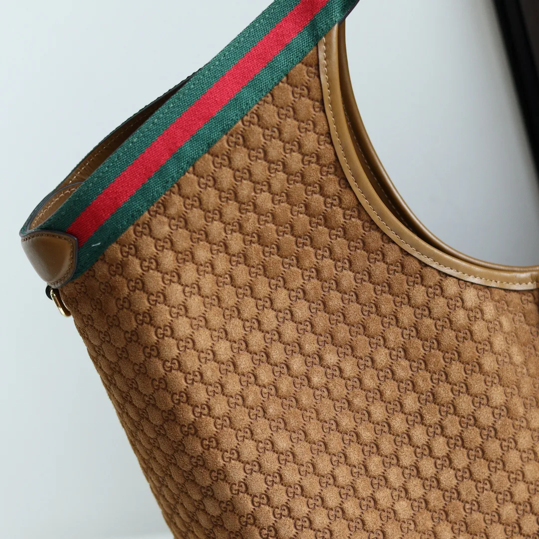 Women's Classic Handbags GUCCI 18262412