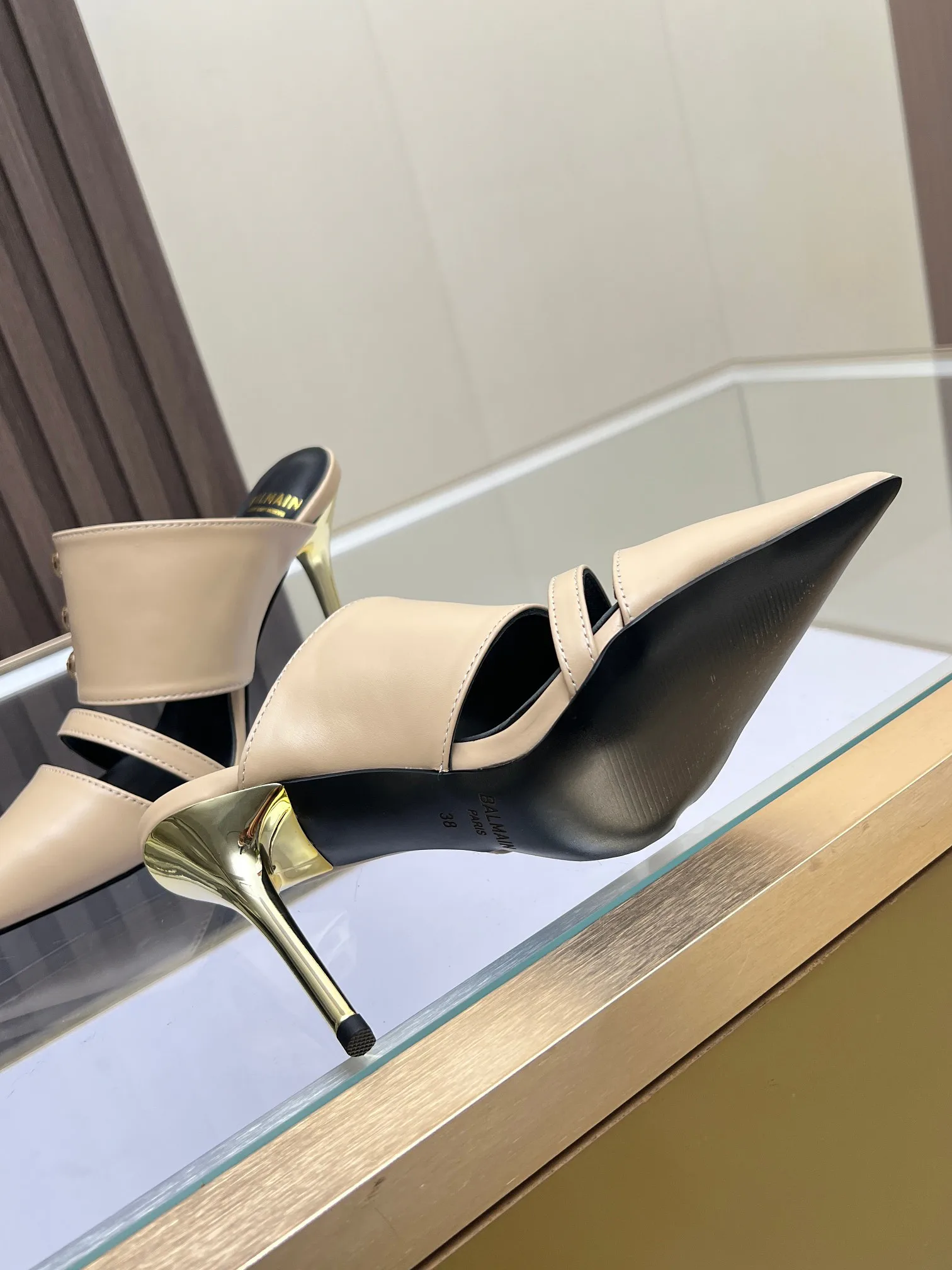 Women's Heels BALMAIN 18104239