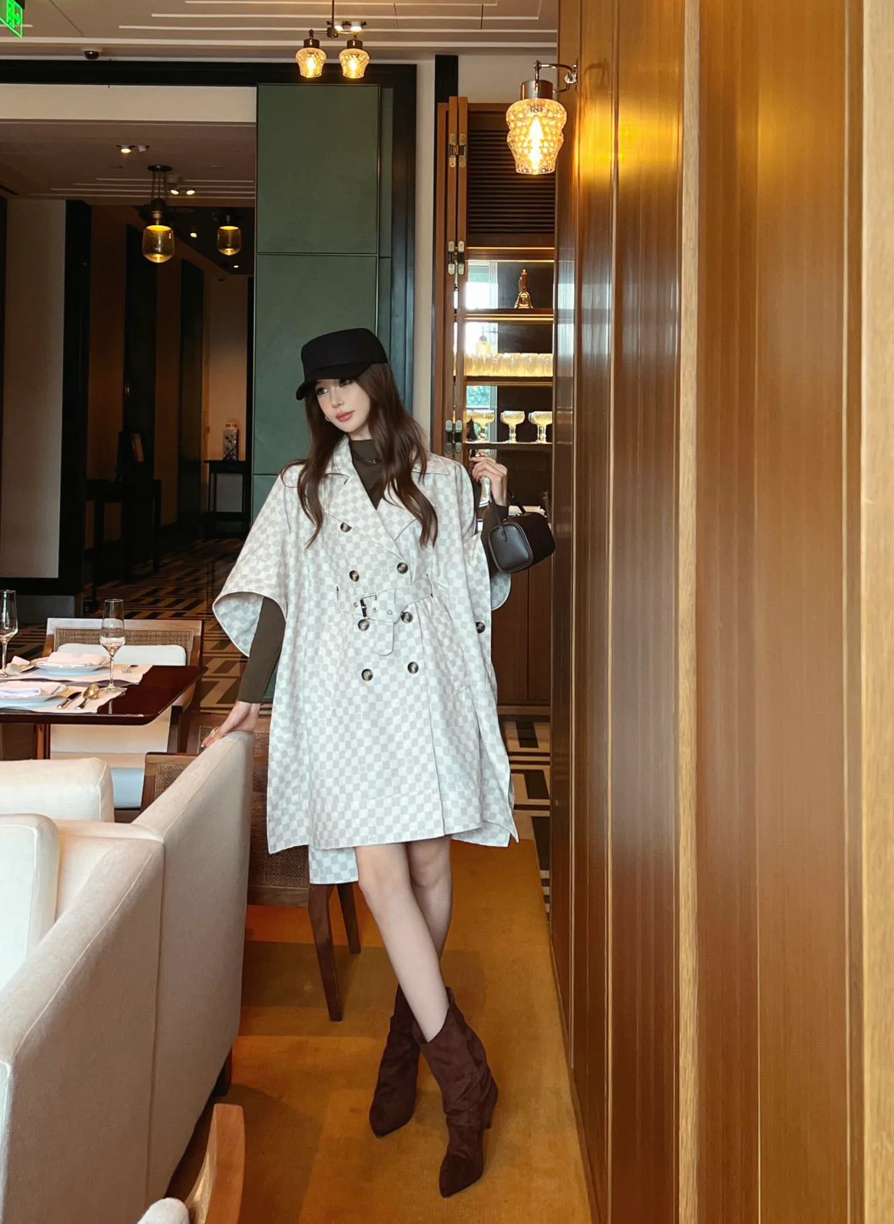 Women's Trench Coats LOUIS VUITTON 18348262