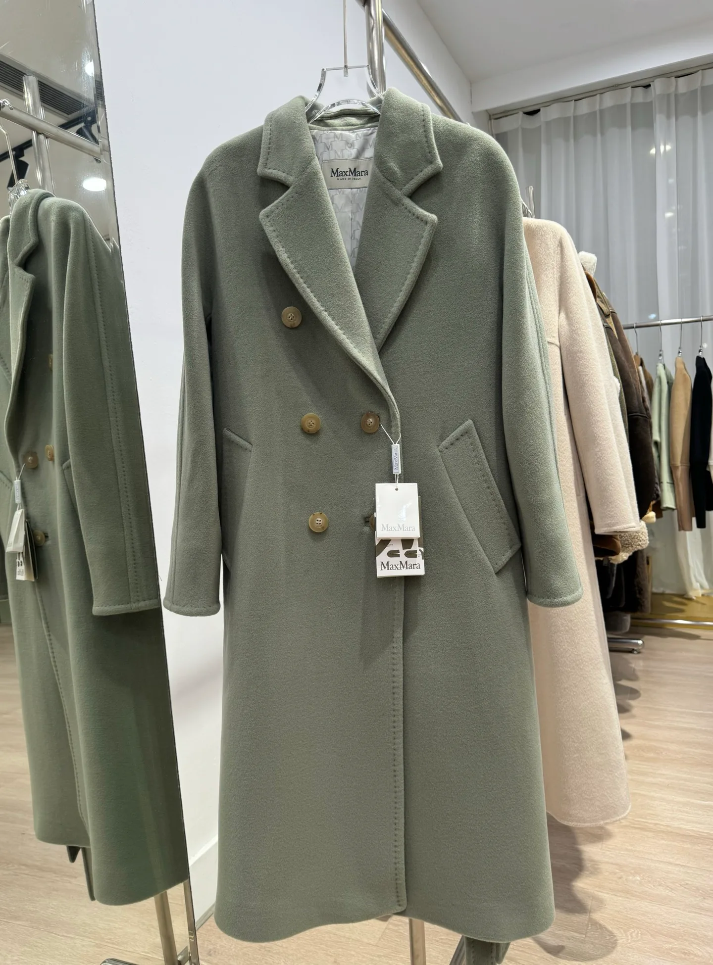 Women's Coats MAX MARA 18245176