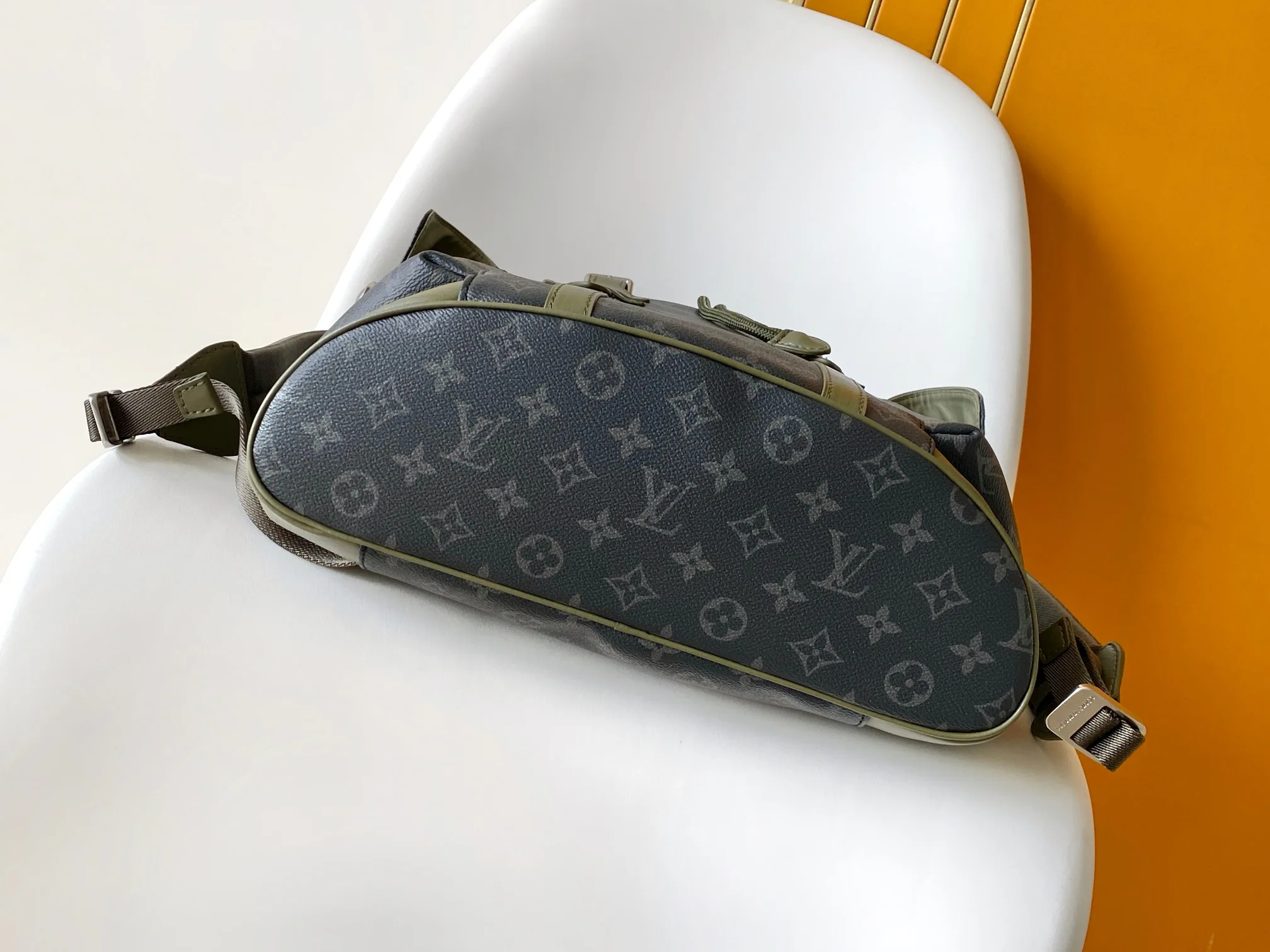 Women's Backpacks LOUIS VUITTON 17483338