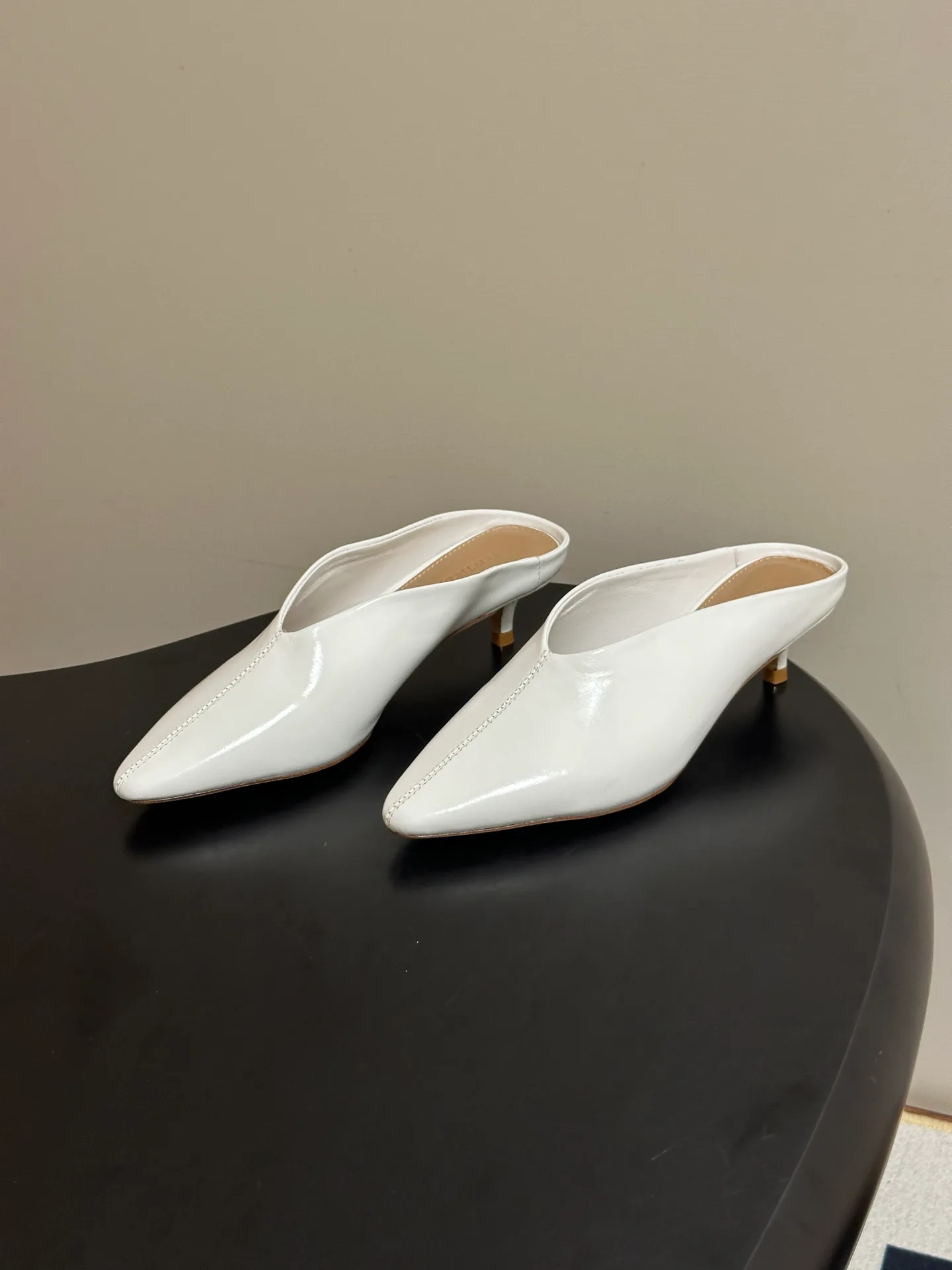 Women's Mules And Clogs BOTTEGA VENETA 18049550