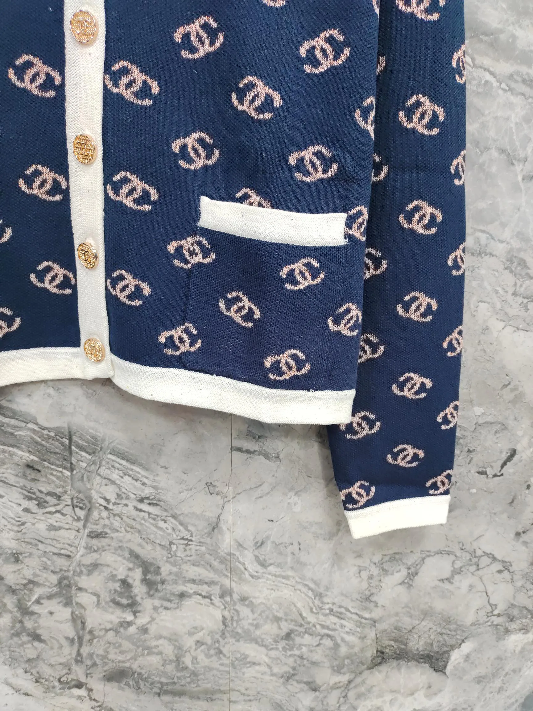 Women's Jumpers And Sweaters CHANEL 17954419